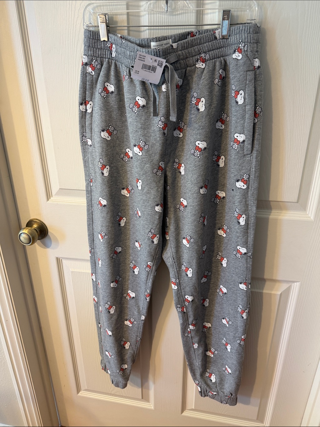 American Eagle Outfitters Grey Snoopy Lounge Joggers Sz M 32/34. Nwt